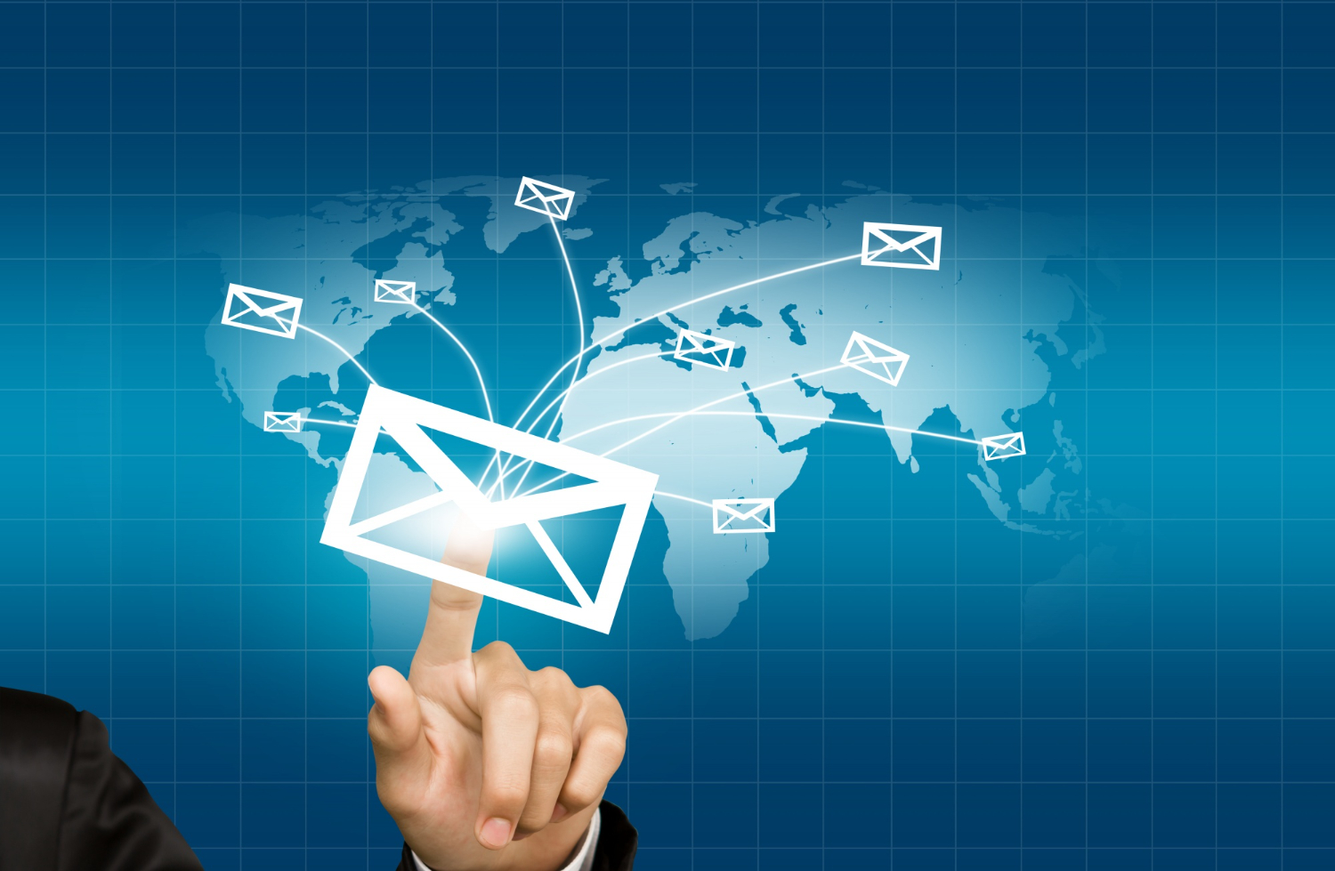 Enhance Content Distribution with Email Marketing for b2b content marketing 